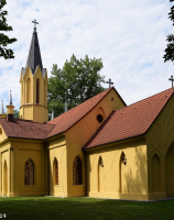 Dąbroszyn, kościół